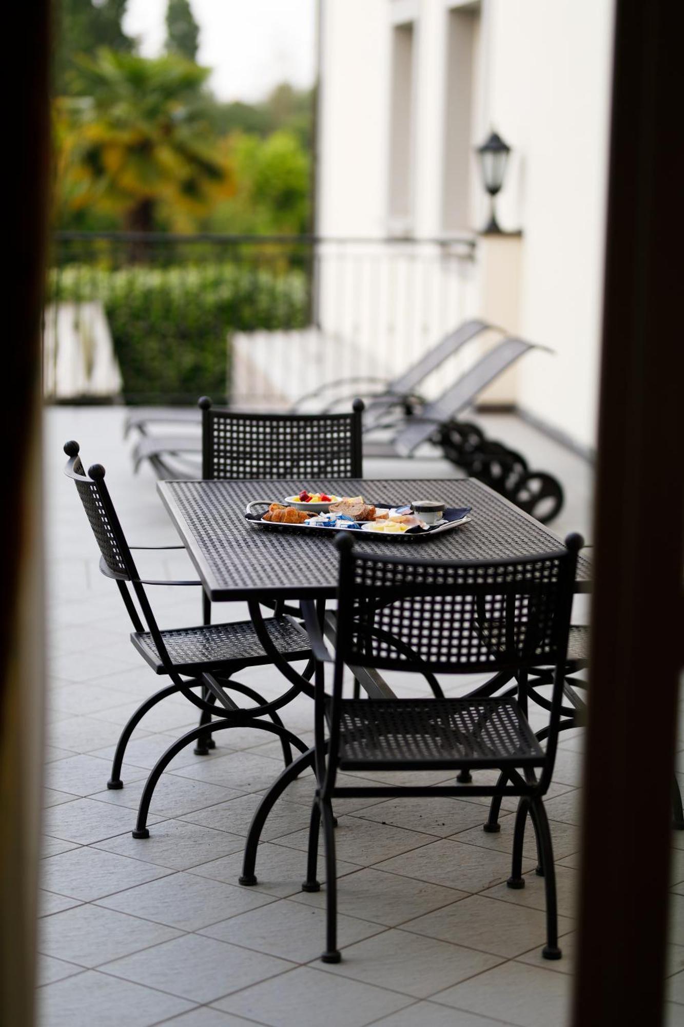 Savoia Hotel Regency Bologna Exterior photo